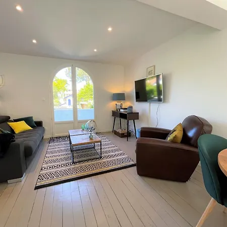 Abatilles: Maison Spacieuse 150m² Pres Plage, 4 Chambres, Jardin, Parking, Wifi - Fr-1-420-100 Nyaraló