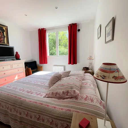 Abatilles: Maison Spacieuse 150m² Pres Plage, 4 Chambres, Jardin, Parking, Wifi - Fr-1-420-100 Nyaraló