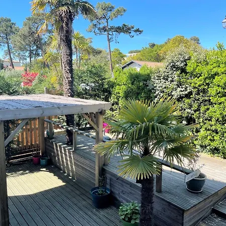 Holiday home Arcachon Abatilles: Maison Spacieuse 150M² Pres Plage, 4 Chambres, Jardin, Parking, Wifi - Fr-1-420-100