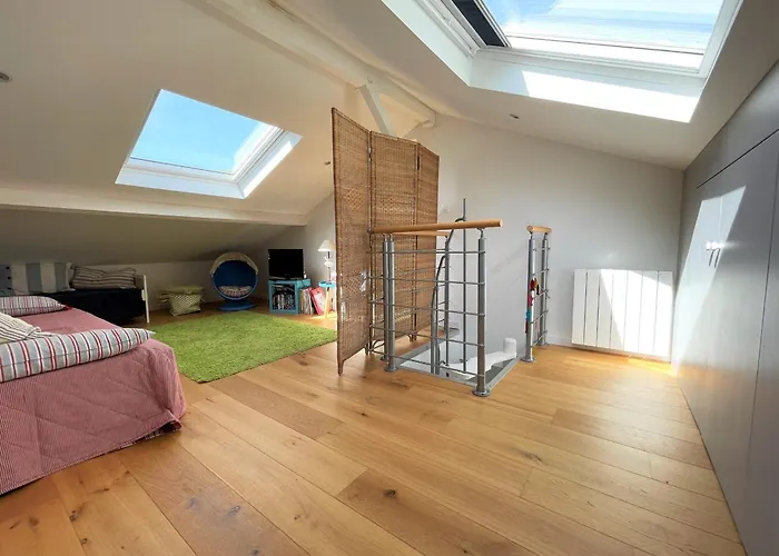 Hébergement de vacances Arcachon Abatilles: Maison spacieuse 150m² près plage, 4 chambres, jardin, parking, WIFI - FR-1-420-100 Arcachon