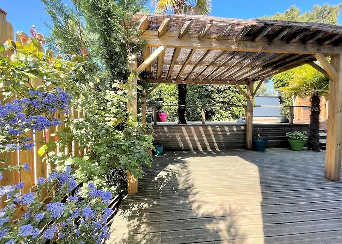 Arcachon Abatilles: Maison spacieuse 150m² près plage, 4 chambres, jardin, parking, WIFI - FR-1-420-100 *